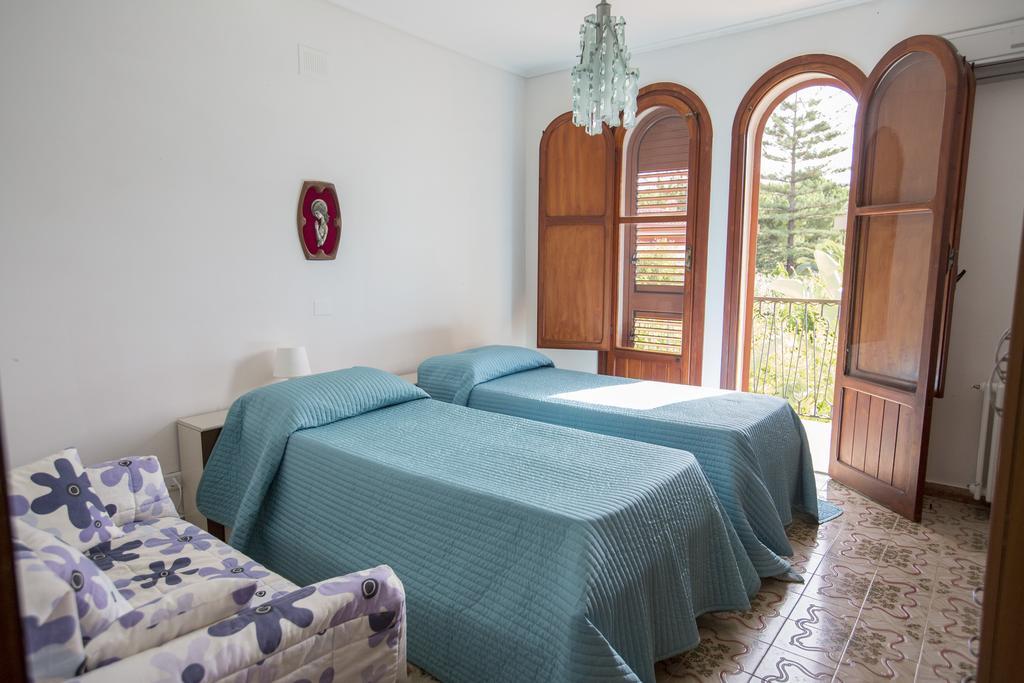 Villa Silvia Casteldaccia Bagian luar foto